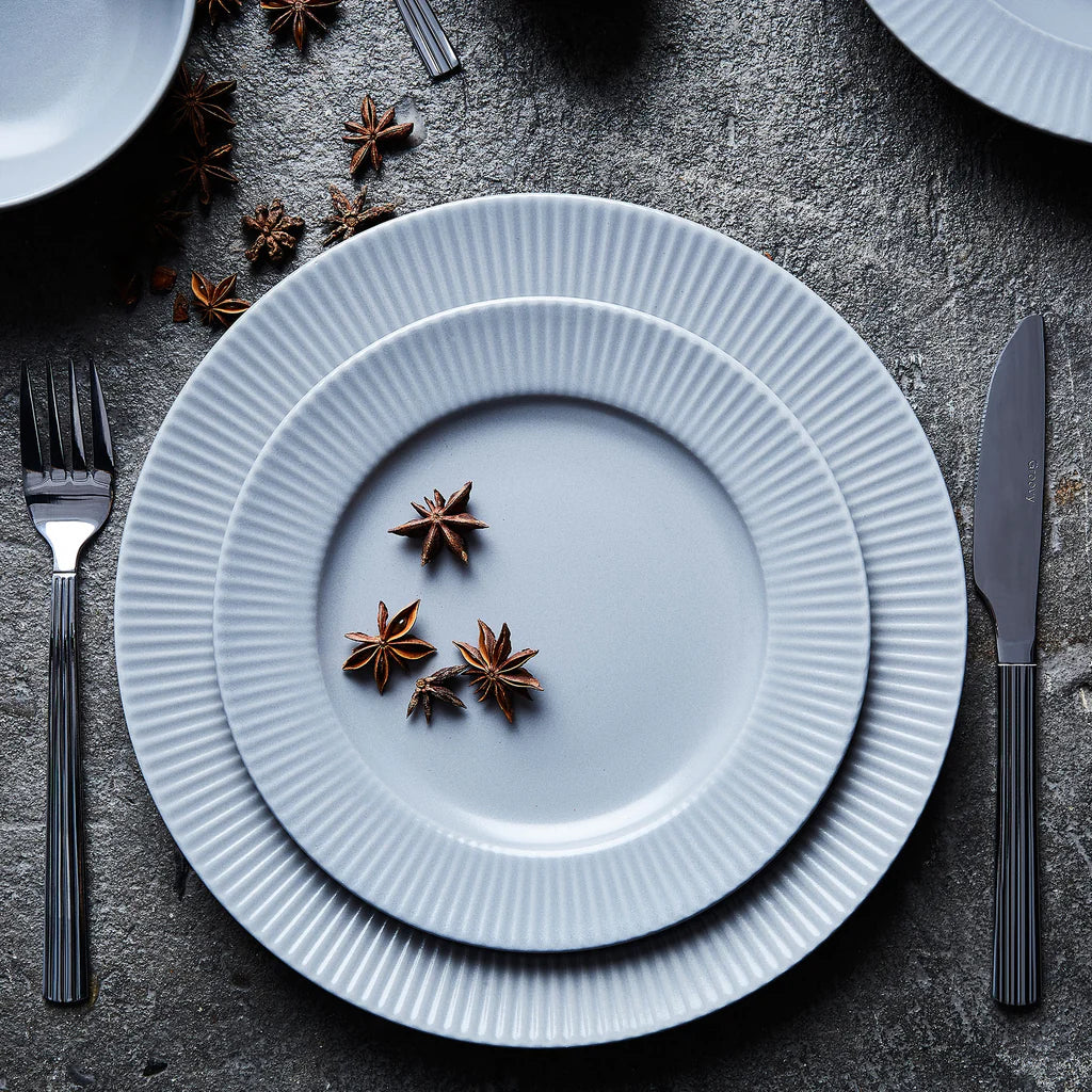 Groovy Teller D27 Grau